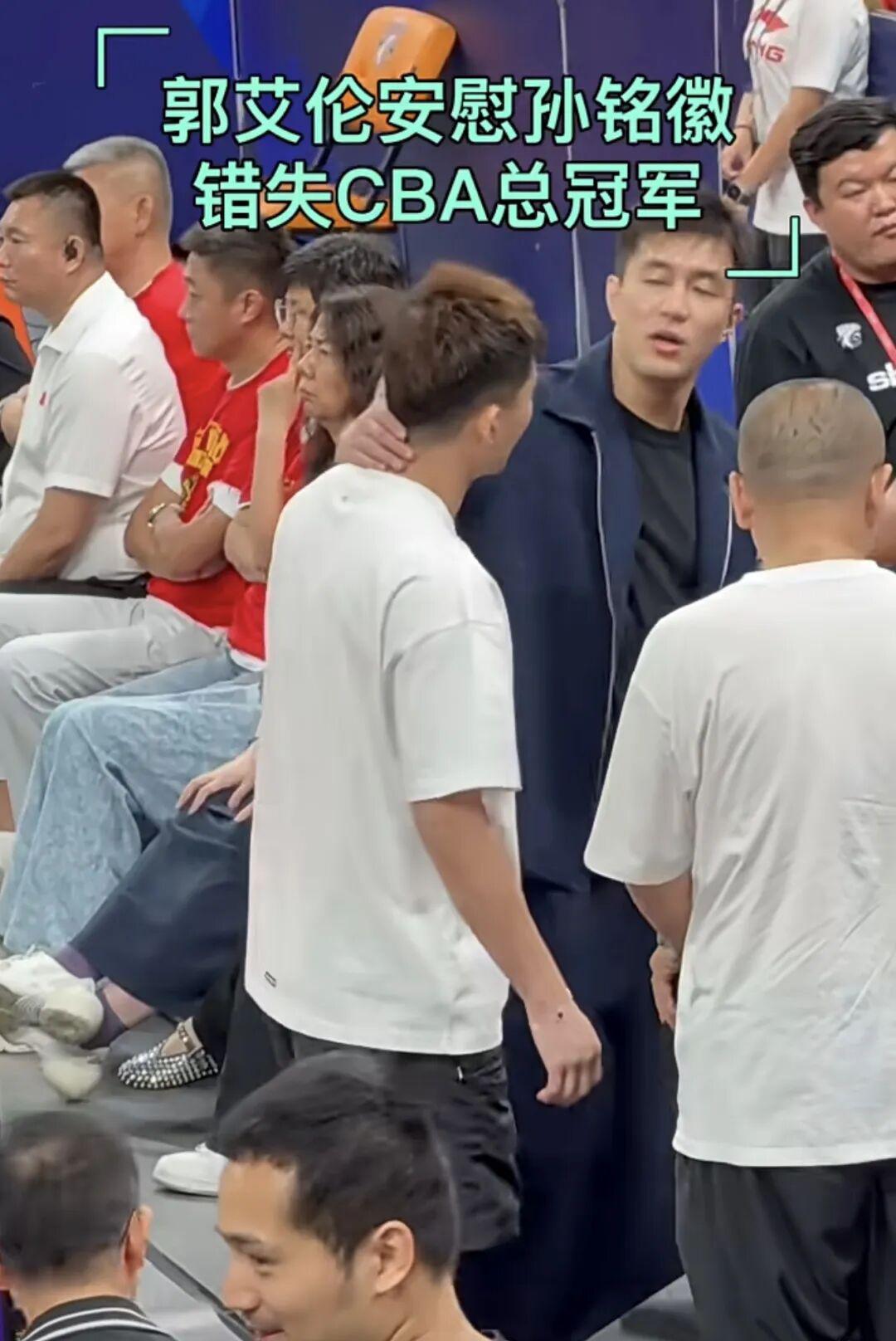 克拉克出战美公开赛盼完成救赎 克拉克出战美公开赛盼完成救赎