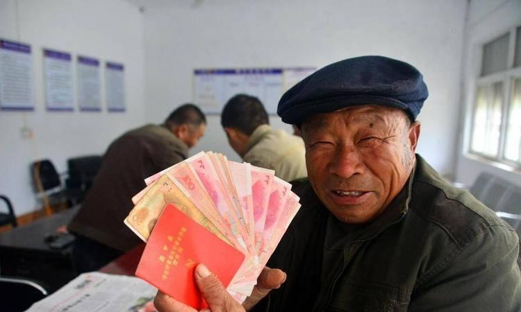 米兰体育莫雷托:米兰从法兰克福挖克勒舍的补偿金远低于700万欧 米兰体育莫雷托:米兰从法兰克福挖克勒舍的补偿金远低于700万欧