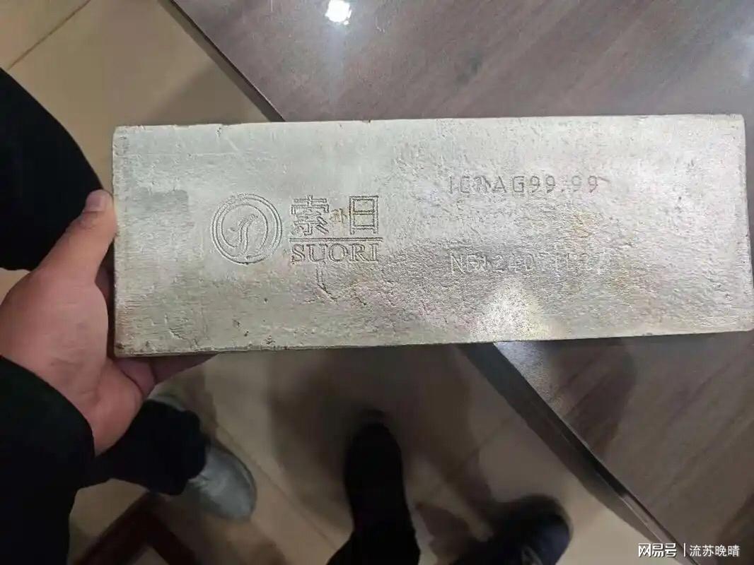 阿斯:杜兰将转会至加拉塔萨雷,加盟前他需签约纪律约束条款 阿斯:杜兰将转会至加拉塔萨雷,加盟前他需签约纪律约束条款