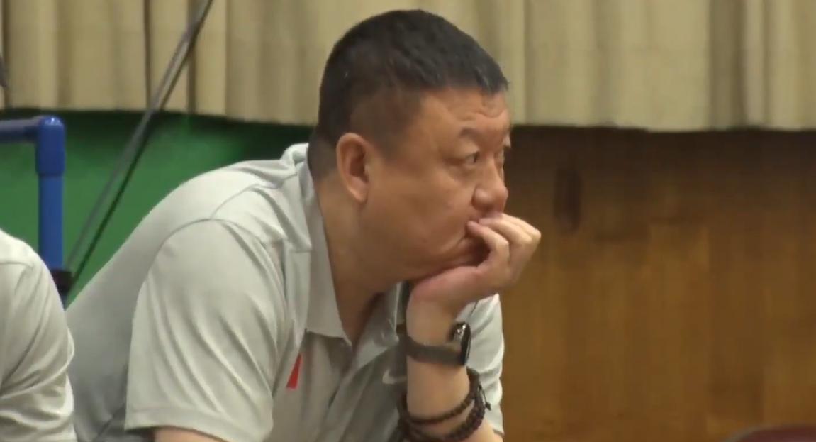 道伊尔高尔夫锦标赛第三轮单独领跑 道伊尔高尔夫锦标赛第三轮单独领跑