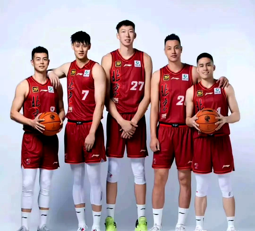 阿斯:杜兰将转会至加拉塔萨雷,加盟前他需签约纪律约束条款 阿斯:杜兰将转会至加拉塔萨雷,加盟前他需签约纪律约束条款