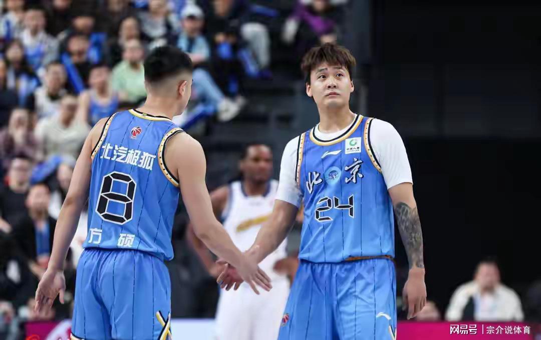 乌法115k欧元买断阿加波夫,结束租借正式加盟 乌法115k欧元买断阿加波夫,结束租借正式加盟