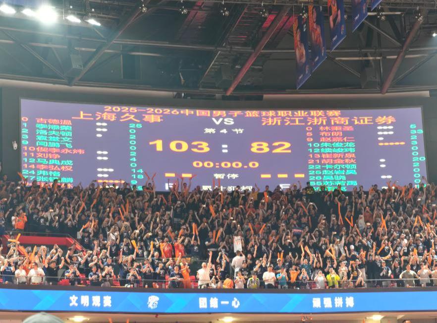 图赫尔:我们已经适应了这里的气候,现在状态很好 图赫尔:我们已经适应了这里的气候,现在状态很好