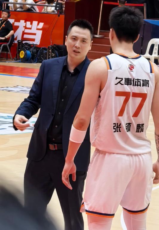 2026届新秀巡礼之伯里斯:华裔血统,有无球兼备的成熟双能卫 2026届新秀巡礼之伯里斯:华裔血统,有无球兼备的成熟双能卫
