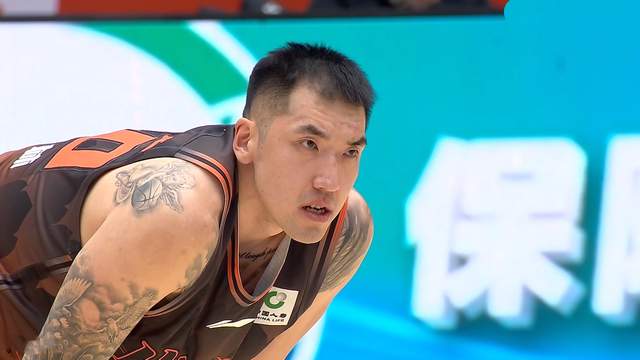 炸了！！福克斯真去参加尼克斯庆功宴，不如直接底薪加盟吧......