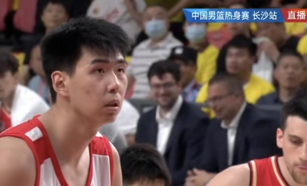 魔术首轮出局后完成换帅