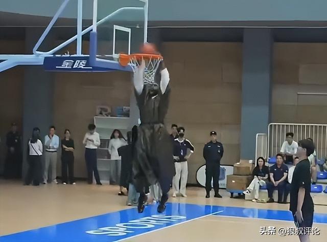 多队有意特纳 雄鹿索要首轮签 多队有意特纳 雄鹿索要首轮签