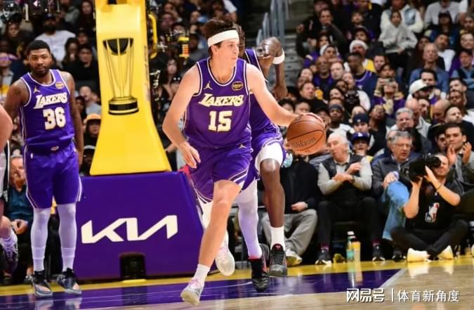 突发！福克斯取关马刺，字母哥交易倒计时，快船计划追求FMVP