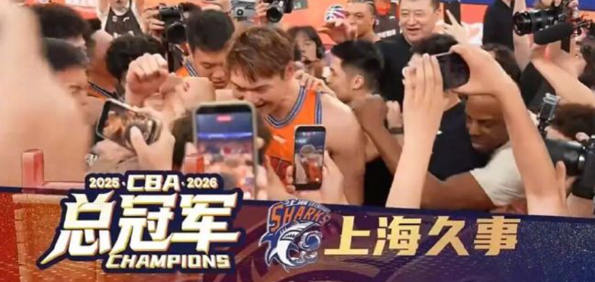 米兰体育卧槽!大清洗?汤普森要离队,欧文也得走...... 米兰体育卧槽!大清洗?汤普森要离队,欧文也得走......