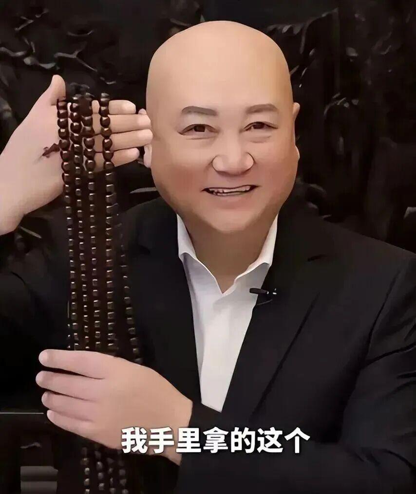 福克斯谈外界批评：人们又没有我的电话号码 这无关紧要