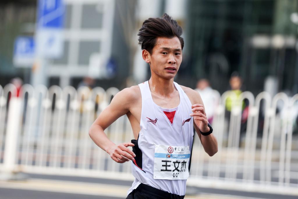 热火随时可用13号签换字母哥 热火随时可用13号签换字母哥