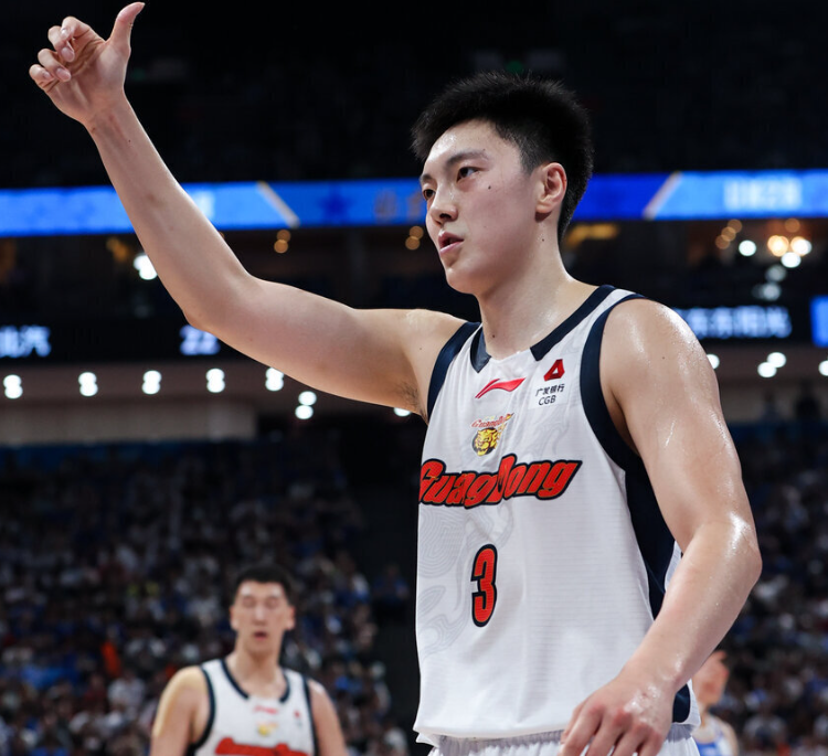 2026年NBA选秀球员之小莫雷兹