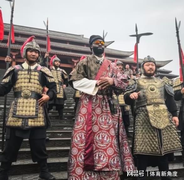 布朗森是历史最伟大的尼克斯球员？美媒论调遭狂怼