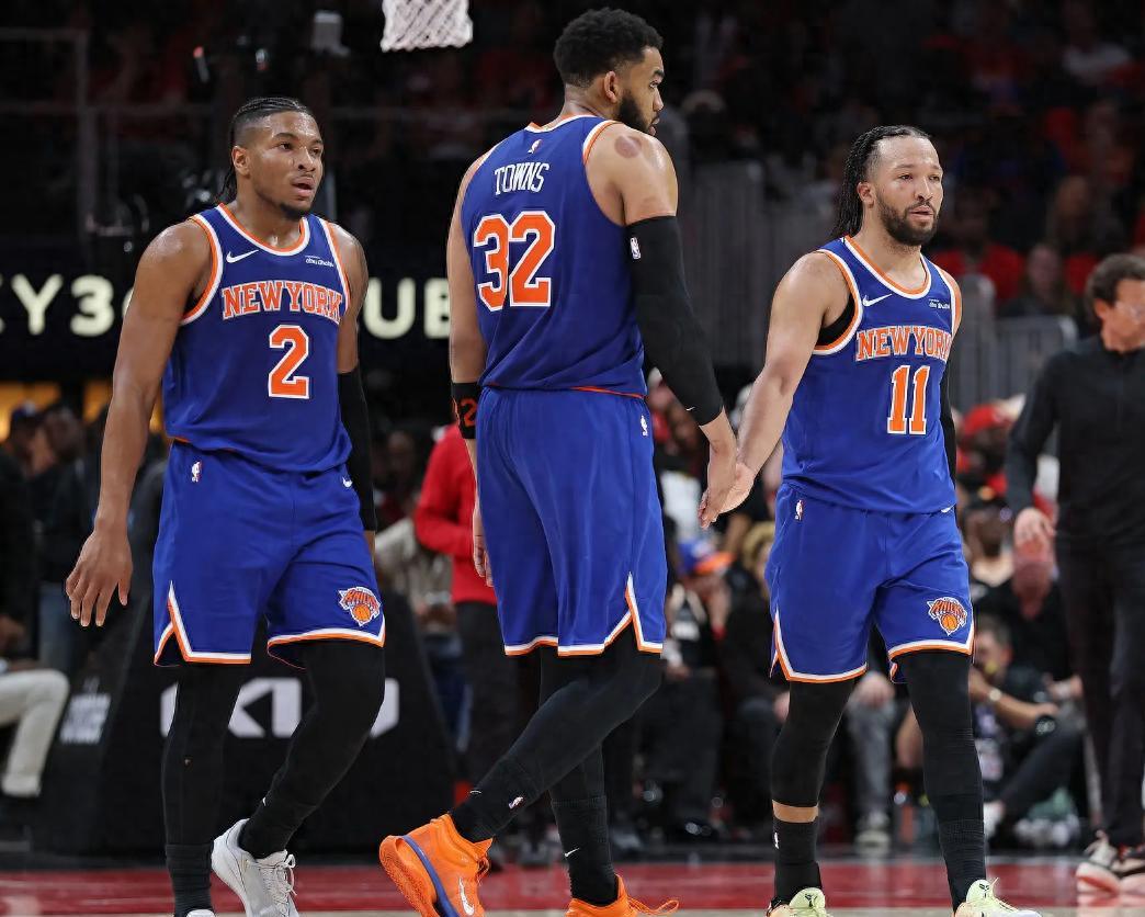 米兰体育NBA曝多消息 总决G5字母哥交易