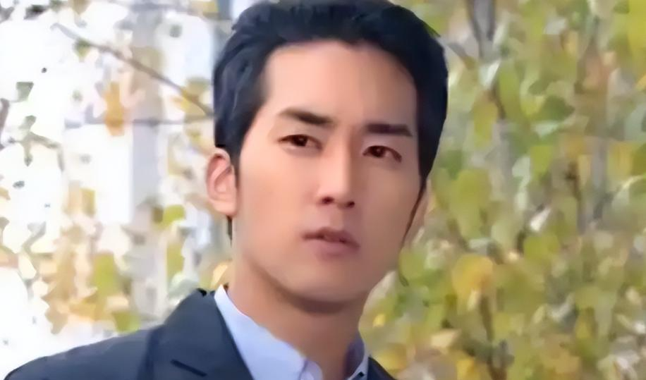 布朗克斯老炮带女儿观战，一句话道破比赛真相