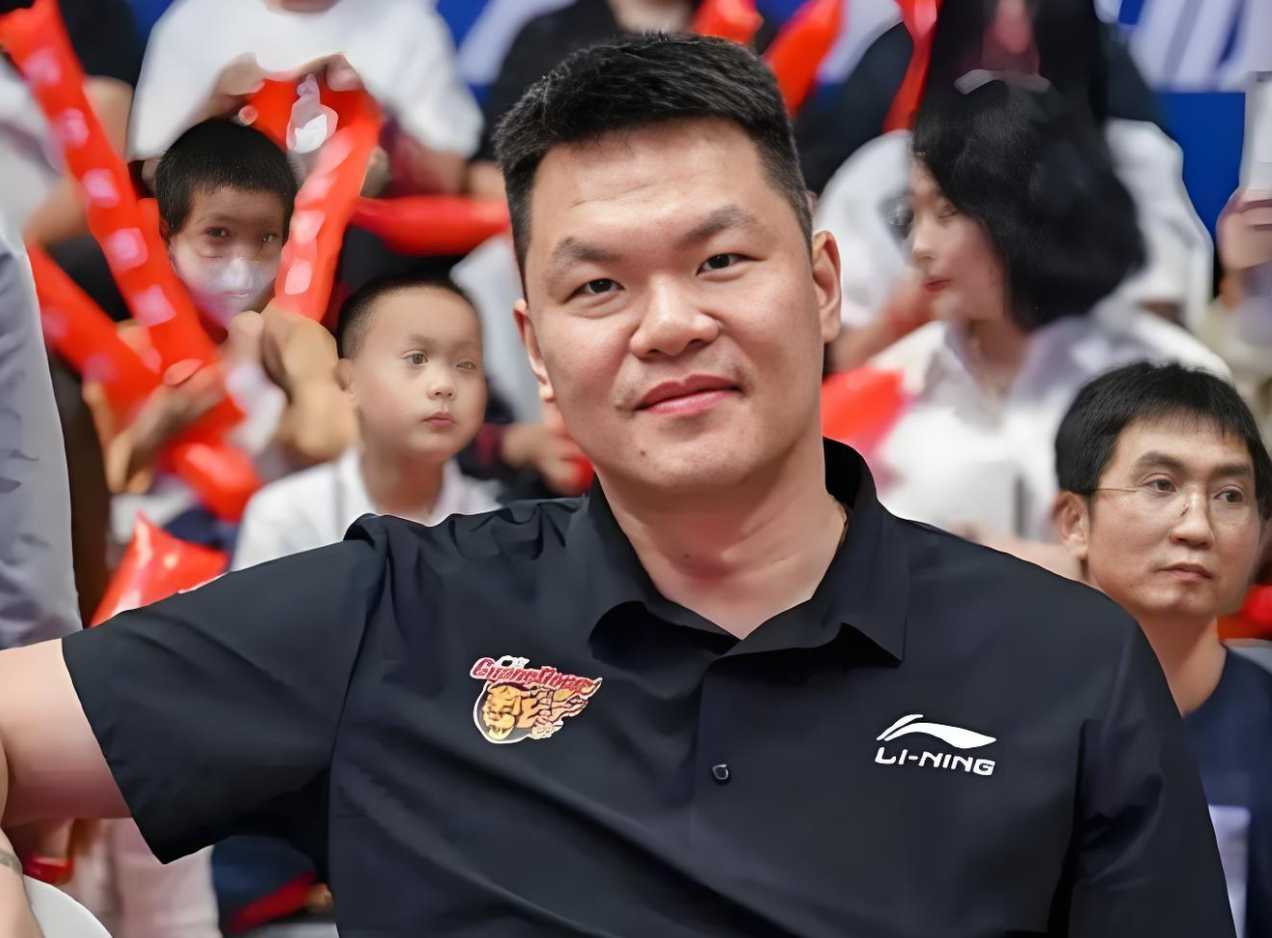 米兰体育尼克斯16胜3负+283分刷历史纪录，但最佳球队之争不止看数据