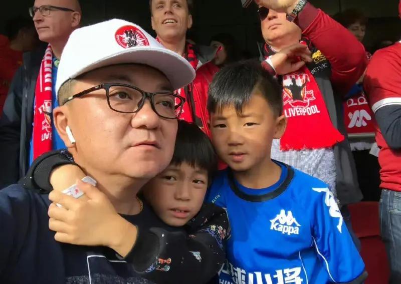 记者：字母的下家锁定在热火和凯尔特人之间，预计本周有结果