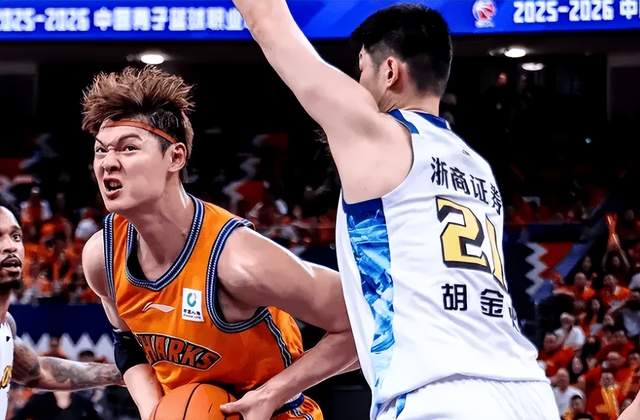 魔术面临建队方向重大抉择