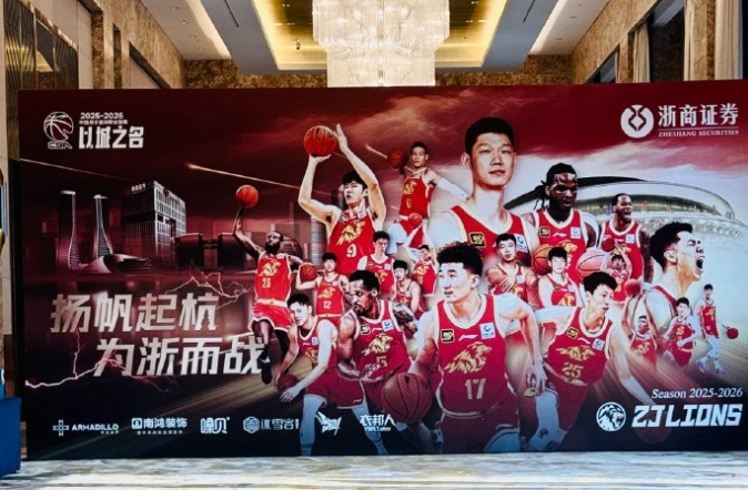 没谁了!12支球队报价!这待遇也就他了! 没谁了!12支球队报价!这待遇也就他了!