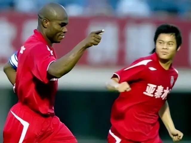 米兰体育曝凯斯勒与爵士高管关系紧张!湖人机会来了:他是东契奇完美搭档 米兰体育曝凯斯勒与爵士高管关系紧张!湖人机会来了:他是东契奇完美搭档