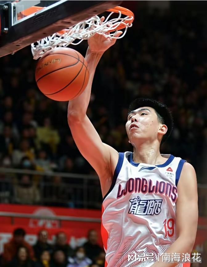 米兰体育活塞有意续约全明星中锋杜伦 米兰体育活塞有意续约全明星中锋杜伦