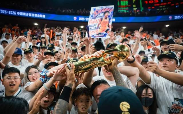 尼克斯距破53年冠军荒仅差一胜