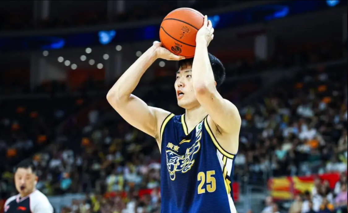 米兰体育25届NBA新秀哈珀获更多关注 米兰体育25届NBA新秀哈珀获更多关注