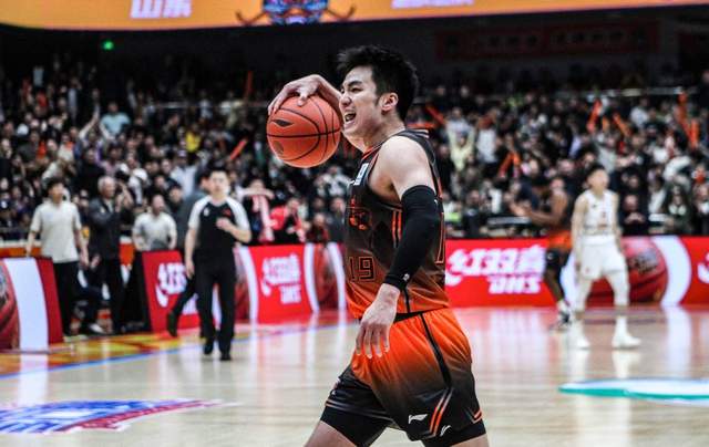 米兰体育The Athletic发布2026年NBA选秀指南,含百大新秀排名与球探报告 米兰体育The Athletic发布2026年NBA选秀指南,含百大新秀排名与球探报告