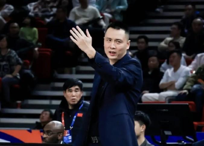 篮网会直接送出顶薪报价,但湖人也绝不想白白失去这位强力得分手 篮网会直接送出顶薪报价,但湖人也绝不想白白失去这位强力得分手