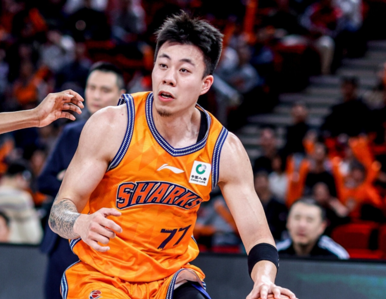 力压姚明!小斯:我是NBA历史第一个高中生身份获得年度最佳新秀 力压姚明!小斯:我是NBA历史第一个高中生身份获得年度最佳新秀
