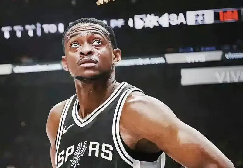 米兰体育NBA流言汇总:雄鹿绿军围绕字母谈判 布朗去第三方 米兰体育NBA流言汇总:雄鹿绿军围绕字母谈判 布朗去第三方