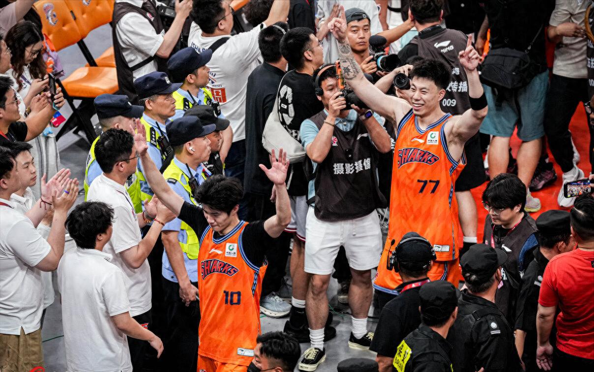 米兰体育19岁意中锋退NBA选秀加盟NCAA 米兰体育19岁意中锋退NBA选秀加盟NCAA