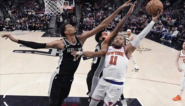 球迷吵翻!乔丹是NBA初代营销大牌,詹姆斯是迭代招牌,真相扎心 球迷吵翻!乔丹是NBA初代营销大牌,詹姆斯是迭代招牌,真相扎心