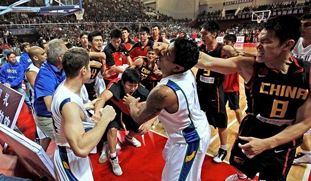米兰体育FMVP！布伦森45分带队16分逆转，尼克斯4