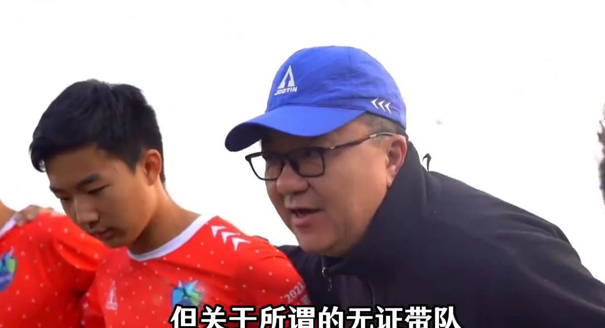 米兰体育湖人终于开窍!欲3换1引进顶级内线,三巨头成雏形,詹姆斯尴尬 米兰体育湖人终于开窍!欲3换1引进顶级内线,三巨头成雏形,詹姆斯尴尬