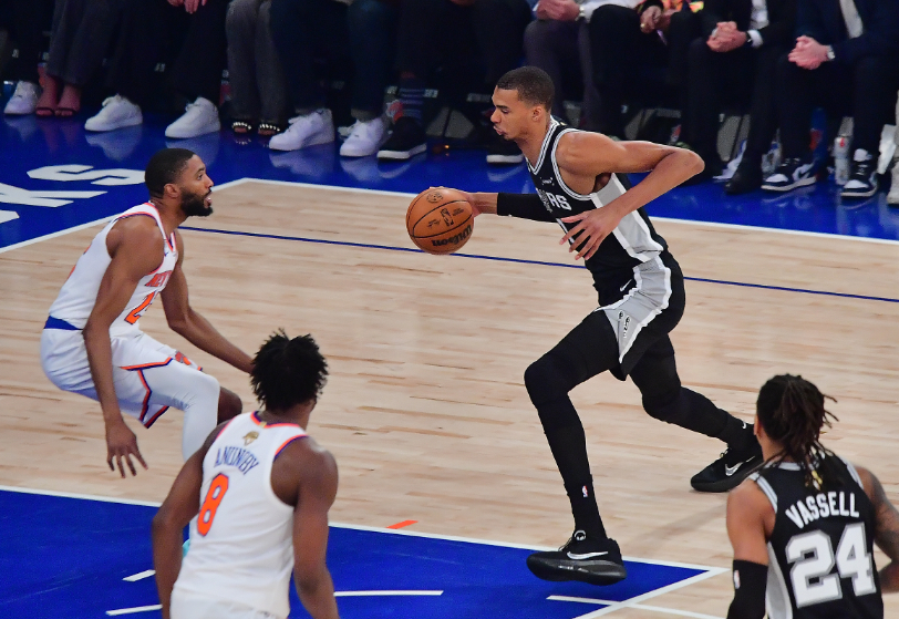 米兰体育0+0+0!连躺两年总冠军!NBA最大的隐藏赢家 米兰体育0+0+0!连躺两年总冠军!NBA最大的隐藏赢家