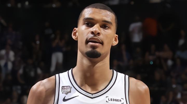 力压姚明！小斯：我是NBA历史第一个高中生身份获得年度最佳新秀