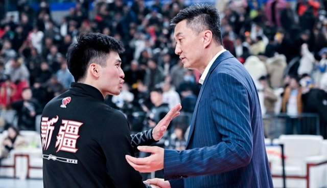 约什·哈特谈牺牲:接受蓝领身份,铺就冠军之路 约什·哈特谈牺牲:接受蓝领身份,铺就冠军之路