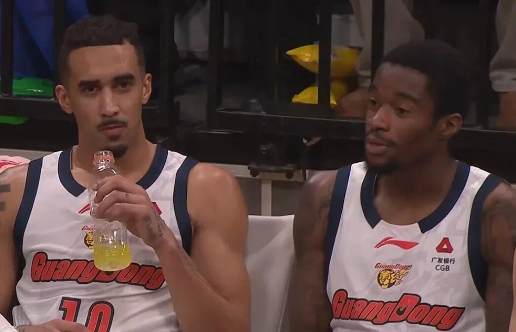 25届NBA新秀哈珀获更多关注