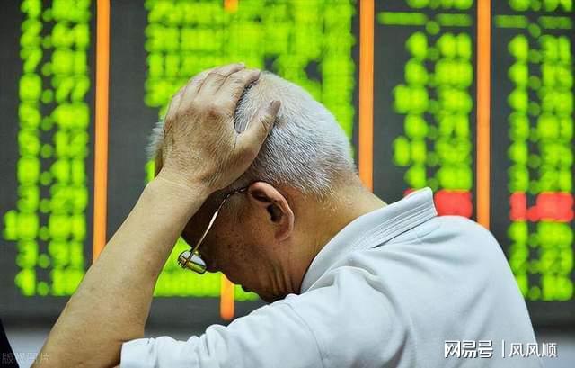 战瑞士4次射正，为卡塔尔队世界杯单场最多