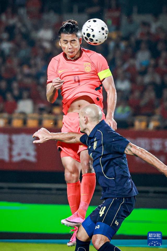 910加载中FIFA前10已有8队进16强，阿根廷明日出战，荷兰出局