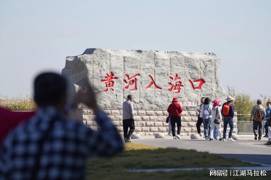 斯基拉:维拉球探在世界杯现场考察了日本国门铃木彩艳 斯基拉:维拉球探在世界杯现场考察了日本国门铃木彩艳