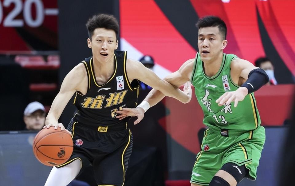 星光熠熠，大罗、卡卡、卡洛斯、博格巴等球星现场观战巴西vs摩洛哥
