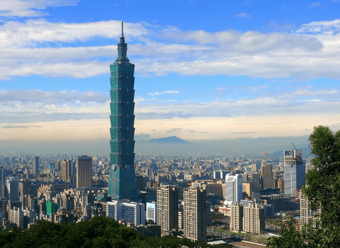 沃齐尼亚：我25岁才踢职业，曾想退出国家队但因梦想而坚持