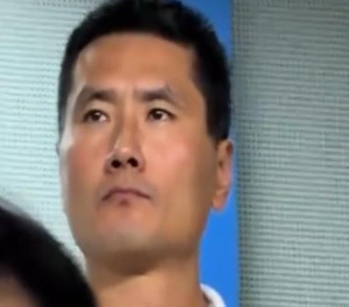 两战轰53+8！中国男篮又一15岁新星崛起：曾获赞广东最强小学生
