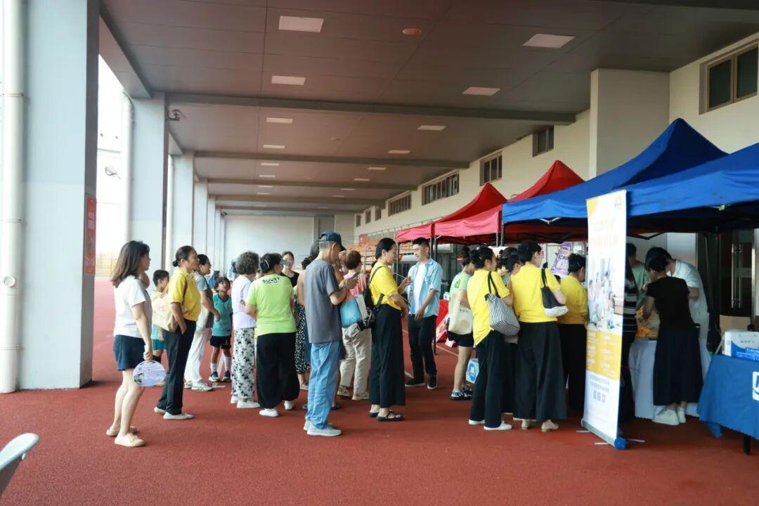 千问新款AI眼镜首次曝光：或加入虹膜支付能力