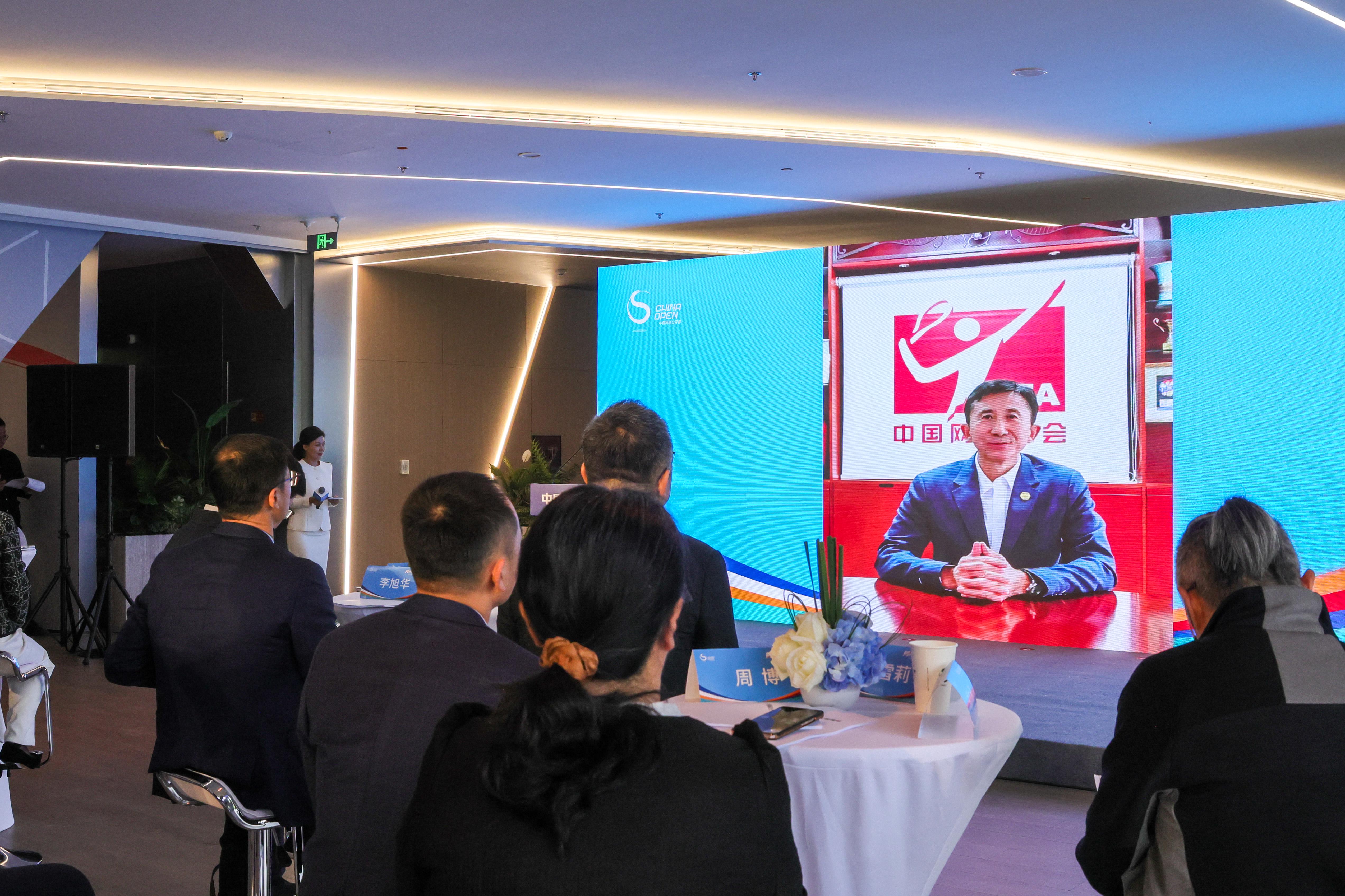东体：金顺凯、刘诚宇、杨皓宇参加合练，米洛耶维奇有更多选择