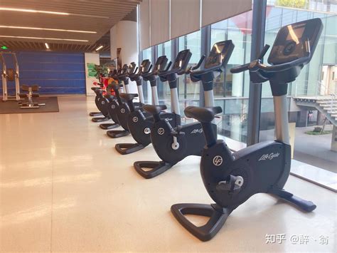 三维排能 实时人体姿态检测 米兰体育